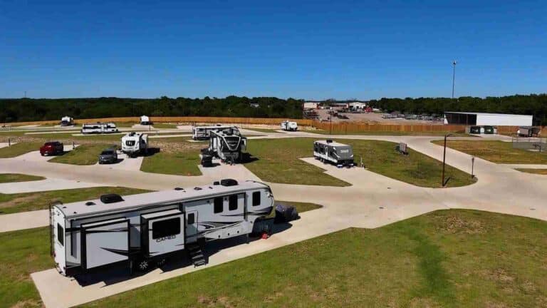 Full Hookup RV Sites